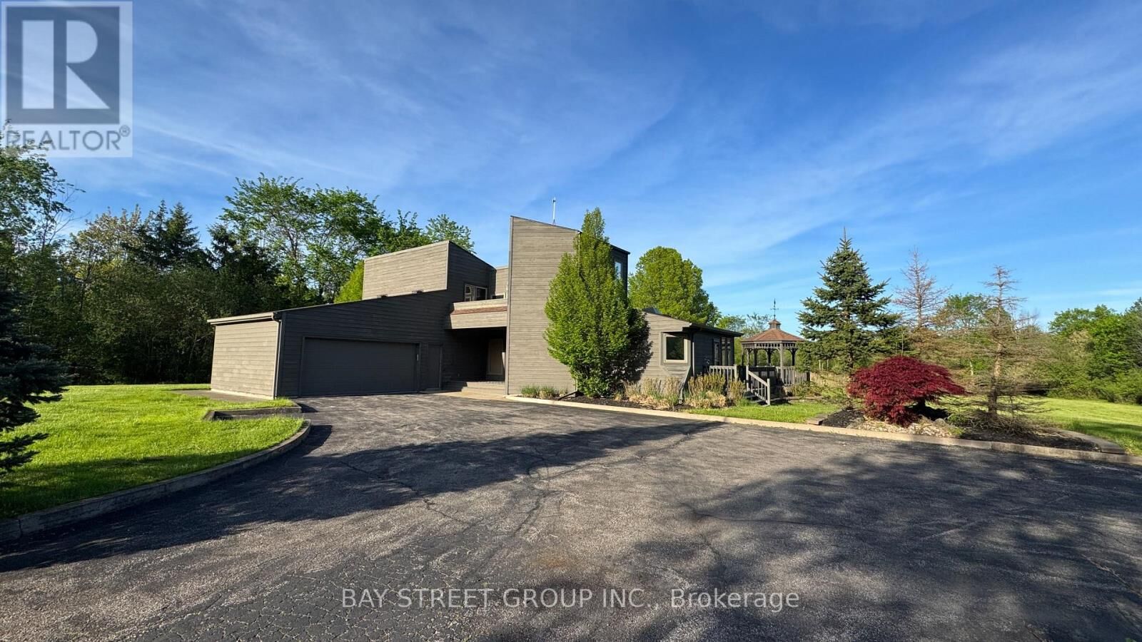 Property Photo:  10638 Willoughby Drive  ON L2E 6S6 