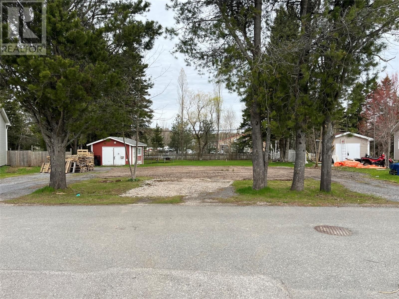 Property Photo:  4 Pelley'S Crescent  NL A0L 1K0 