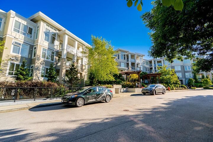 Photo de la propriété:  15436 31 Avenue 502  BC V3Z 1H3 