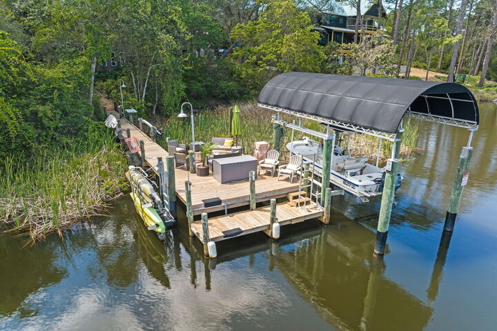 Property Photo:  826 N Walton Lakeshore Drive  FL 32461 