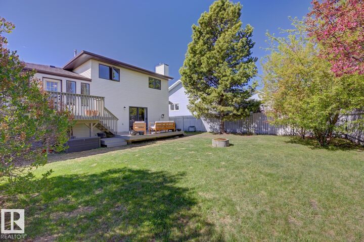 Property Photo:  46 Carmel Rd  AB T8A 5A5 