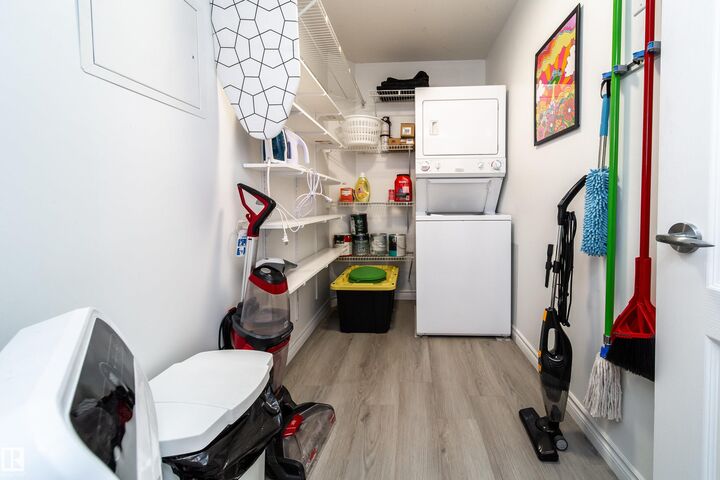 Property Photo: 9938 104 Street NW 303 AB T5K 2X7