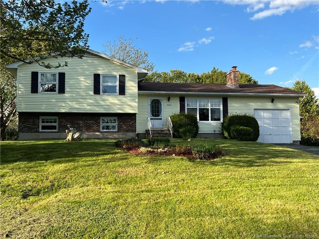 Property Photo:  103 Confederation Avenue  NB E3C 1E5 
