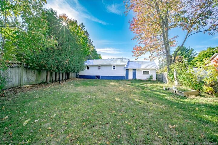 Photo de la propriété: 26 Hachey Avenue NB E3A 3X6