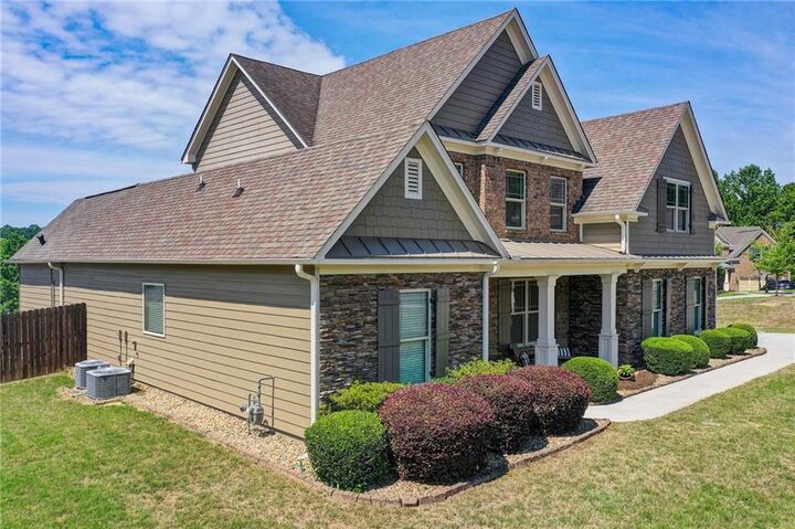 Property Photo:  1773 Crosswaters Court  GA 30019 