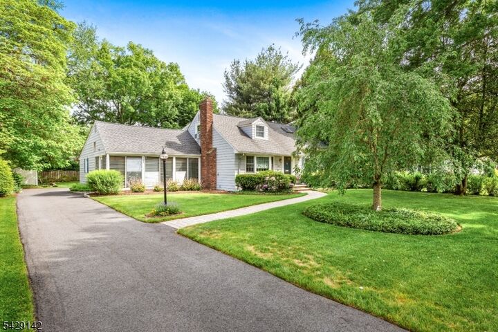 Property Photo:  957 Willow Grove Rd  NJ 07090 