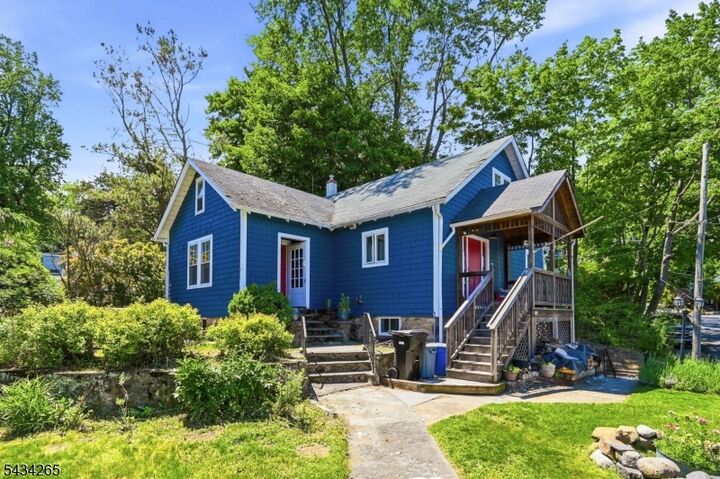 Property Photo: 135 Franklin Rd NJ 07834