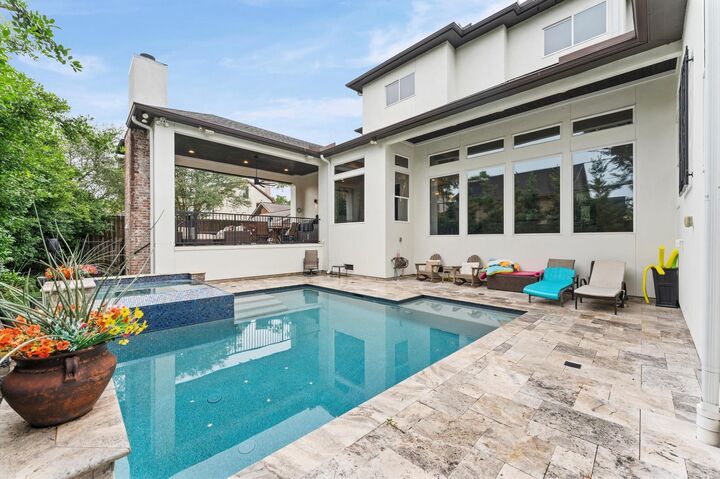 Property Photo: 4927 Jason Street TX 77096