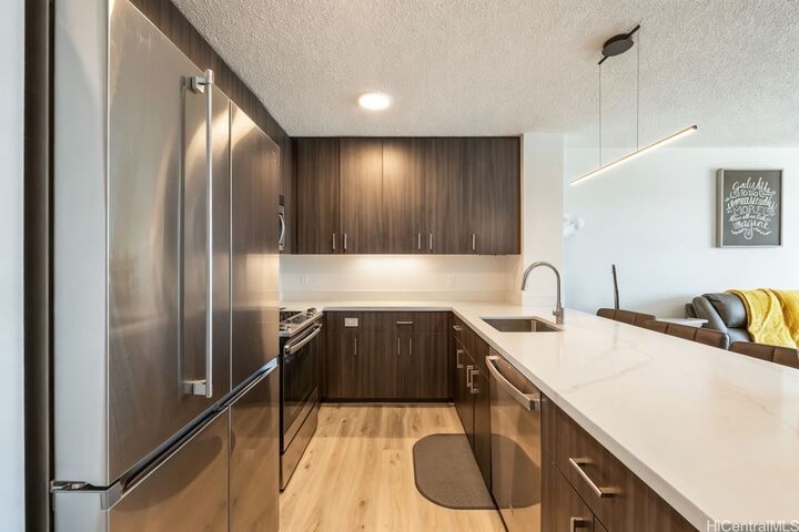 Property Photo: 615 Keawe Street 1905 HI 96813