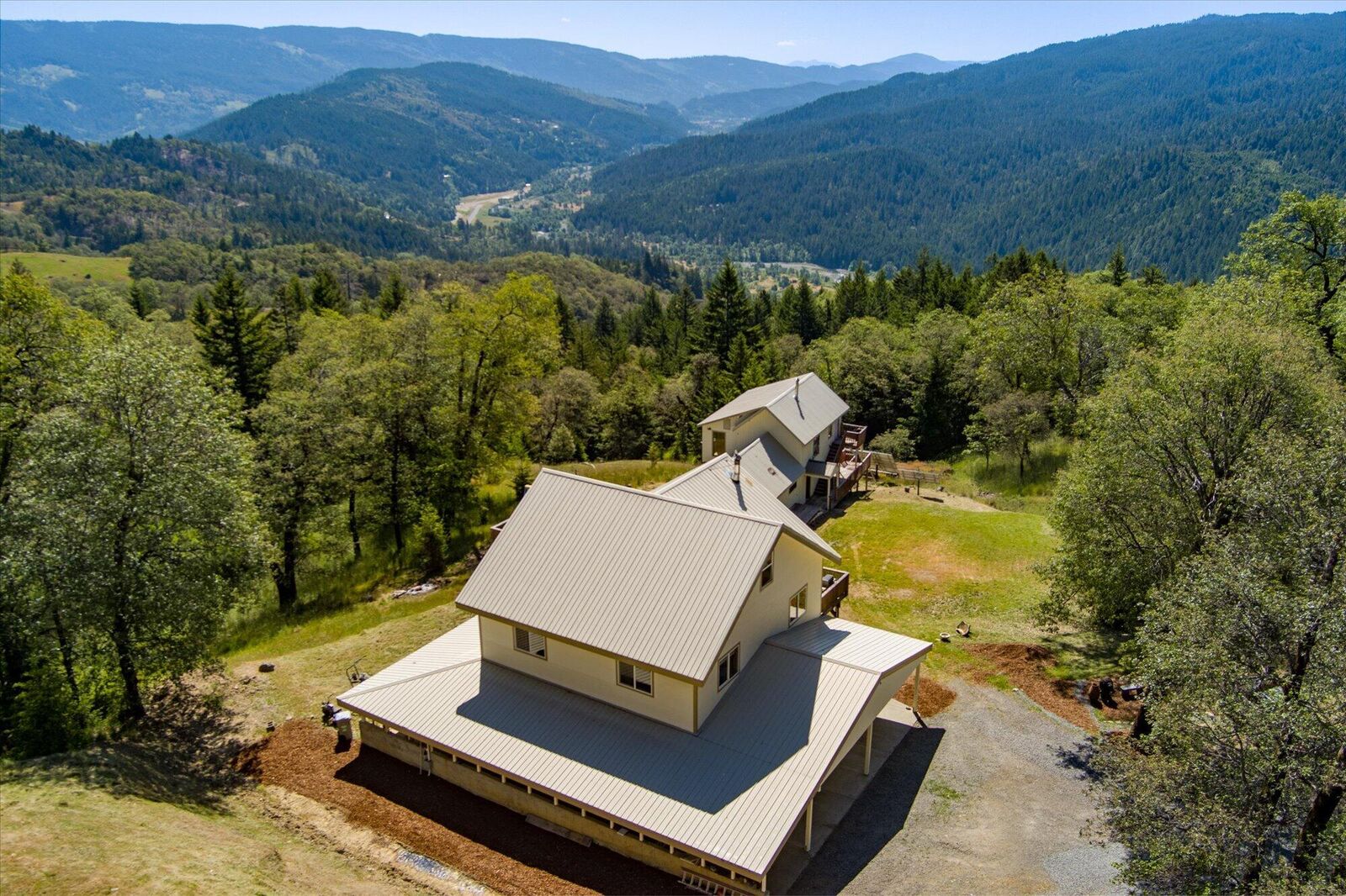 Property Photo: 101 Gasline Road CA 95526