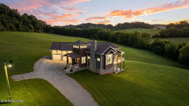 Property Photo:  29201 Highway 72 N  TN 37774 