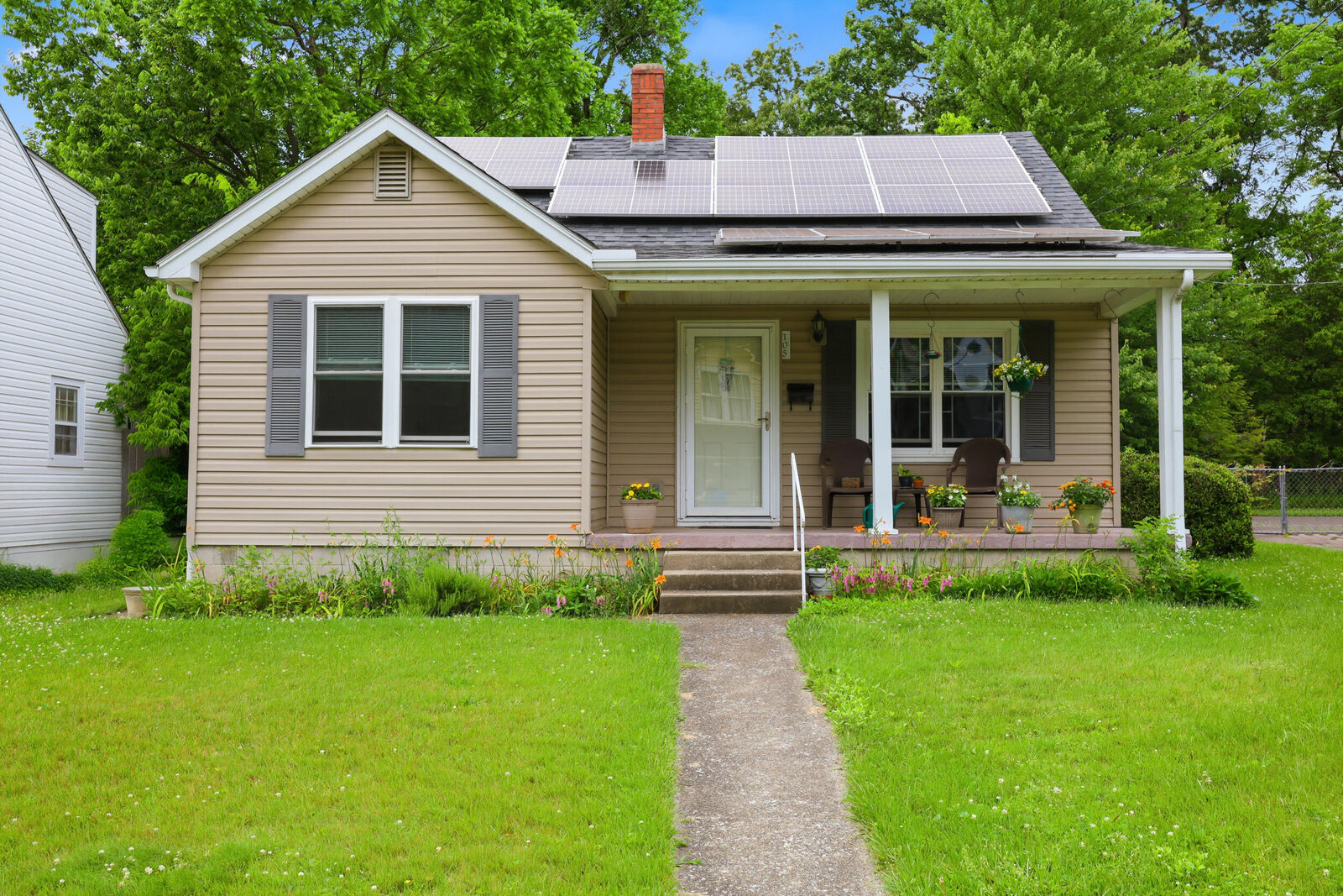 Property Photo:  105 Lorraine Court  KY 40403 
