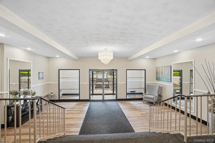 Property Photo:  2261 Palmer Avenue 4L  NY 10801 
