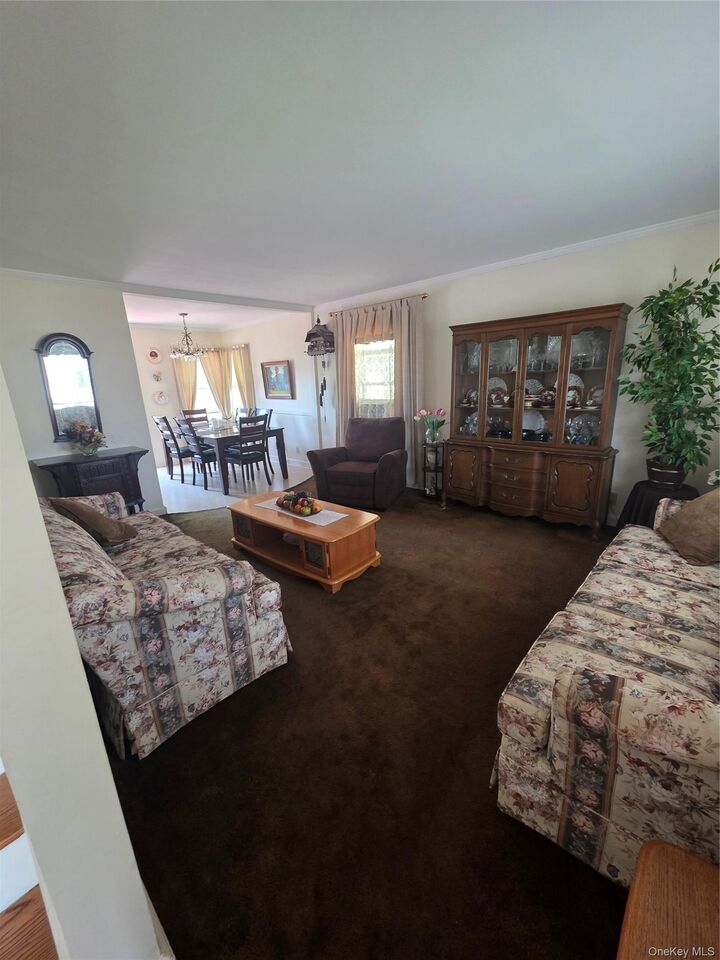 Property Photo:  92 Edgewood Avenue  NY 10704 