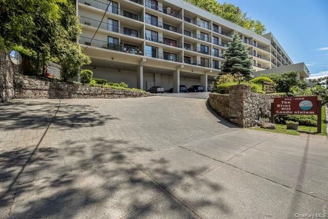 Property Photo: 1120 Warburton Avenue 1F NY 10701
