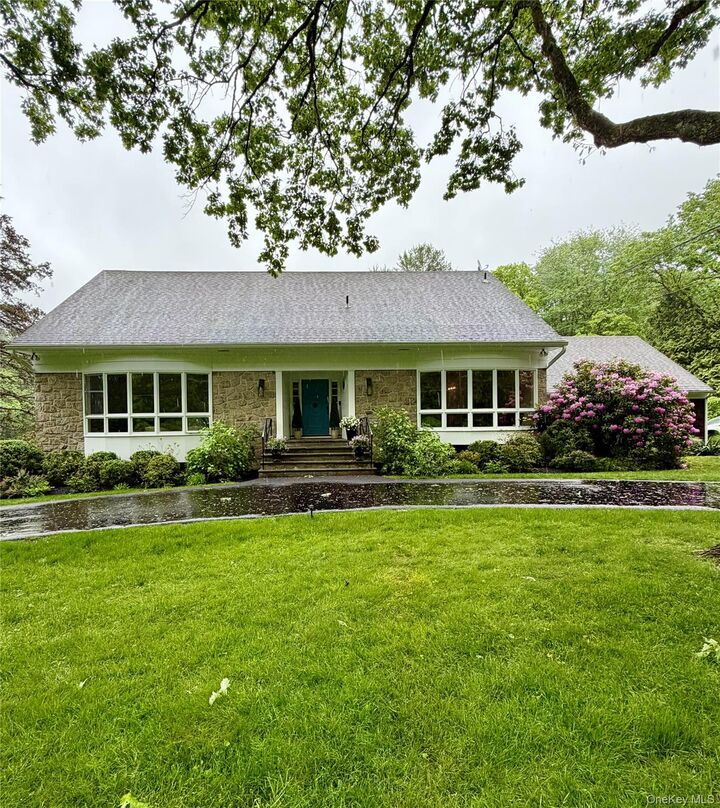 Property Photo:  41 Pheasant Road  NY 10576 