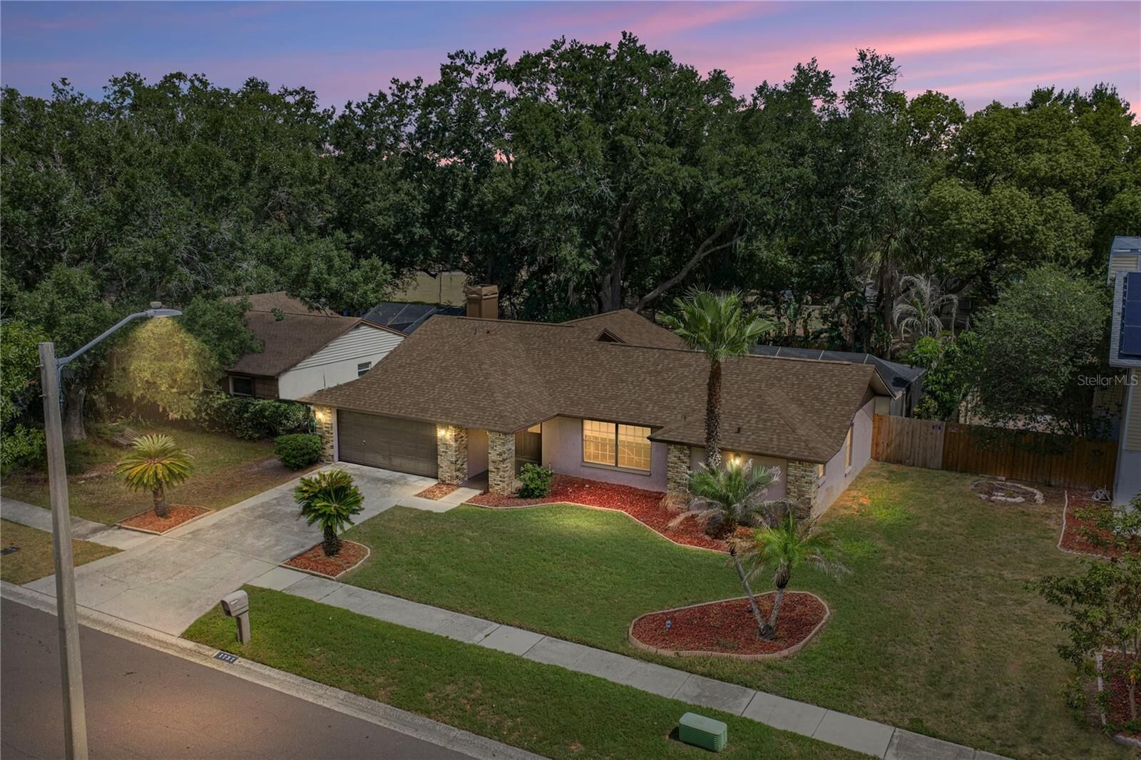 Property Photo: 1737 Shady Leaf Drive FL 33596