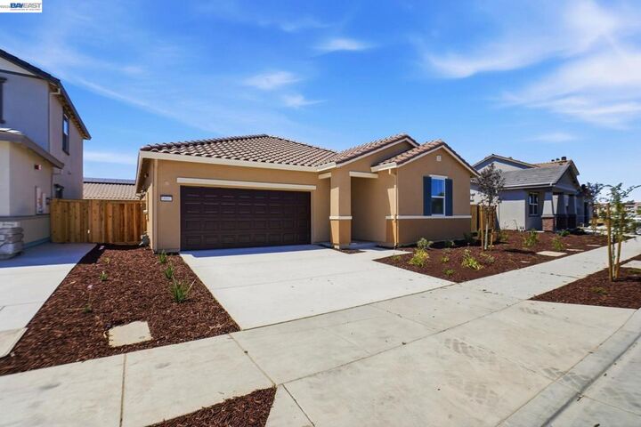 Property Photo: 16047 Pirates Cove Ln CA 95330
