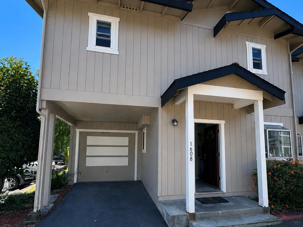 Property Photo:  1608 Wren Place  CA 95062 