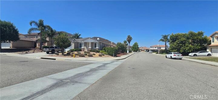 Property Photo: 27653 Almont Way CA 92585