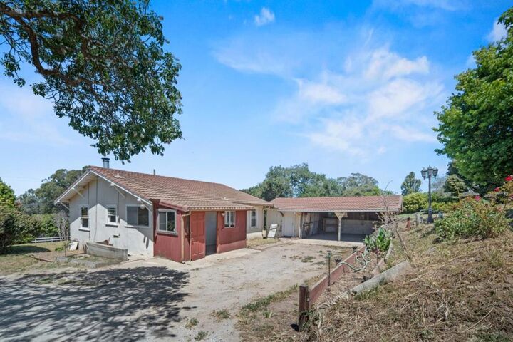 Property Photo:  2079 Elkhorn Road  CA 95012 