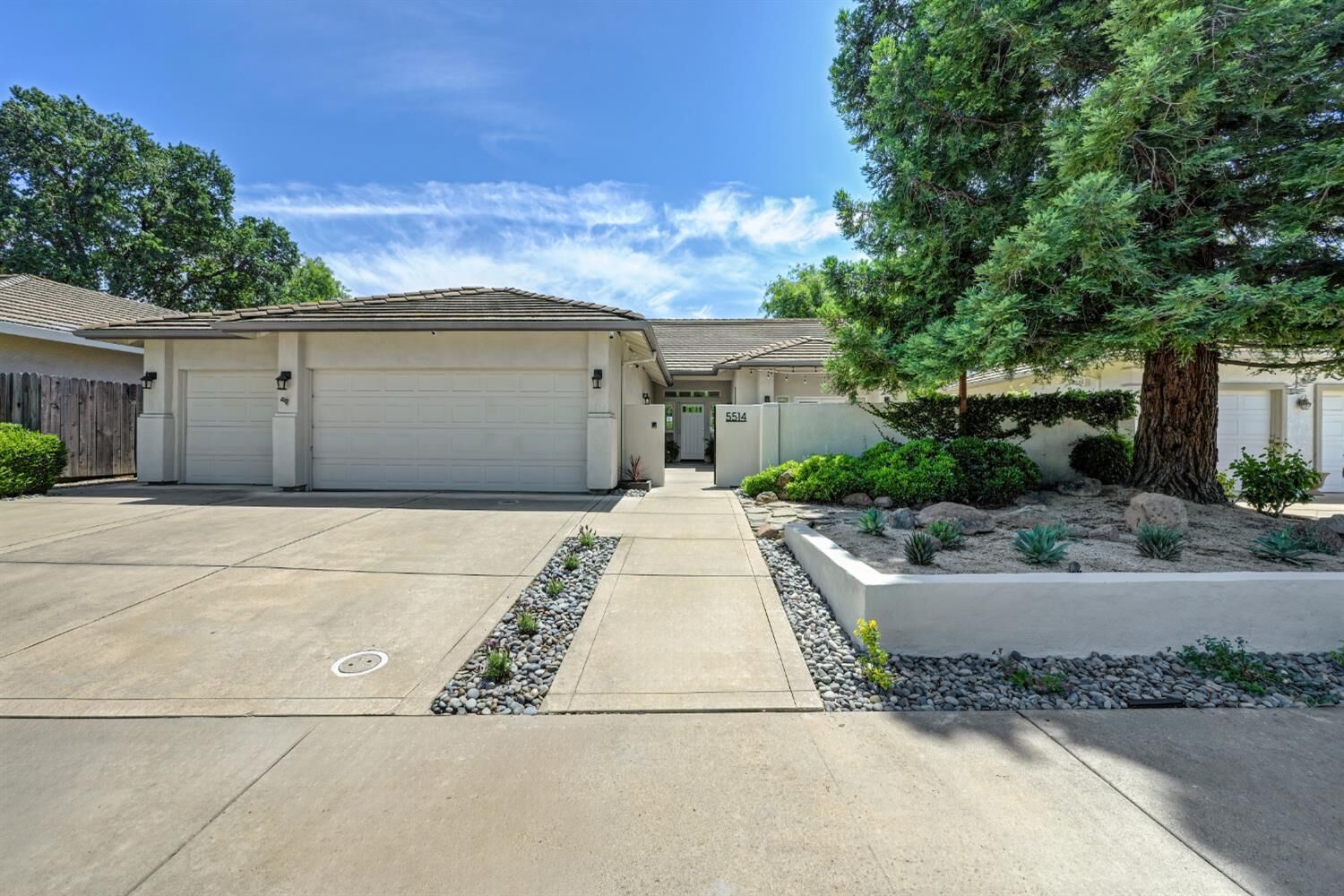 Property Photo: 5514 Delrose Court CA 95608