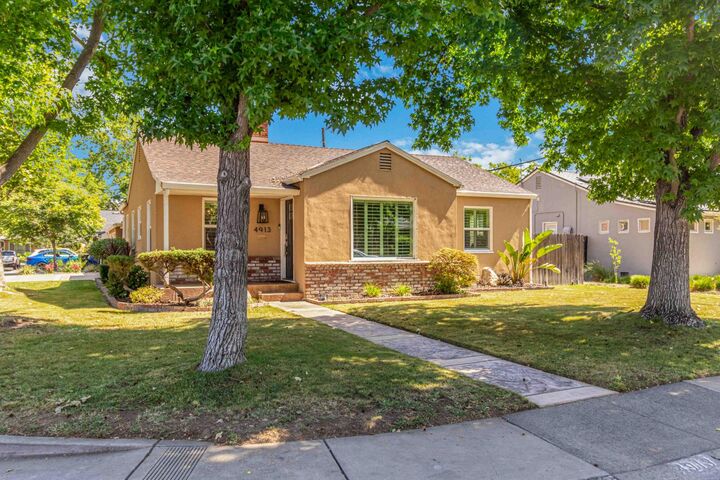 Property Photo:  4913 Helen Way  CA 95822 