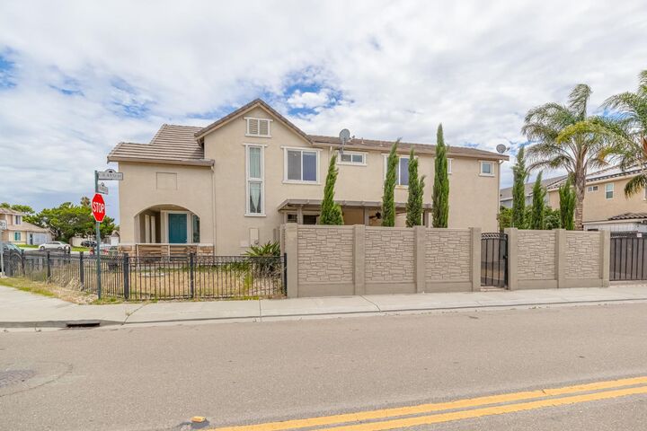 Property Photo: 188 Thomsen Road CA 95330