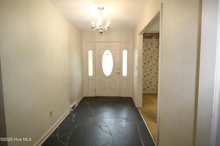 Property Photo:  206 Shore Drive  NC 28532 