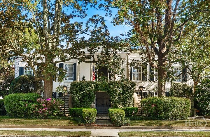 Property Photo: 34 E 50th Street GA 31405