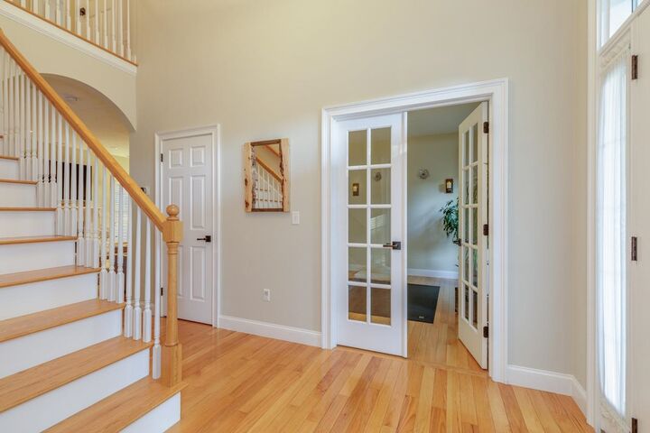Property Photo: 5 Glastombury Drive NH 03873