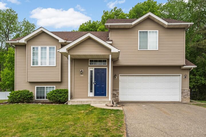 Property Photo:  308 9th Street  MN 55024 