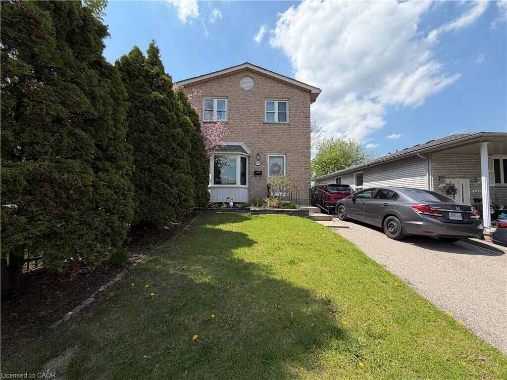Property Photo:  222 Scott Road  ON N3C 3Z8 