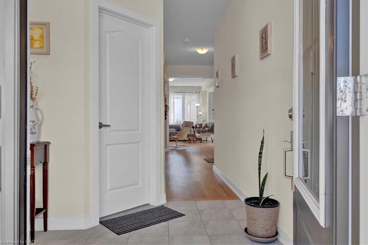 Property Photo:  73 Stern Drive  ON L3B 0M3 