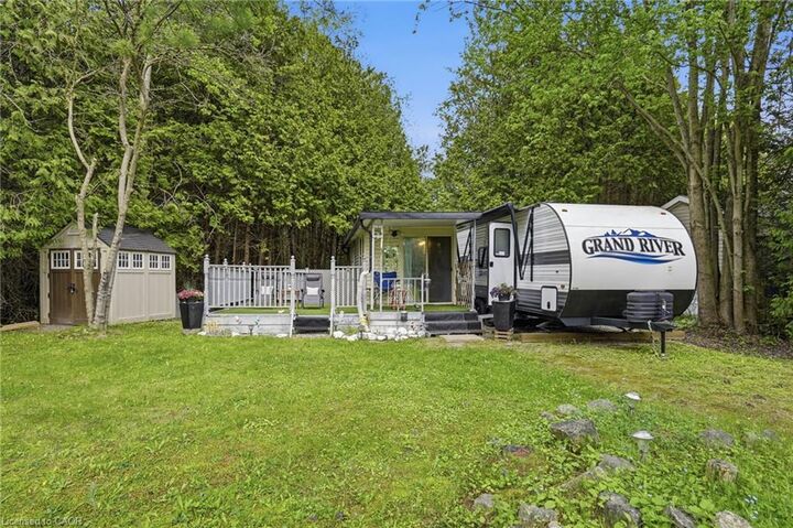 Property Photo:  85 Eddie Lane  ON L0R 1K0 