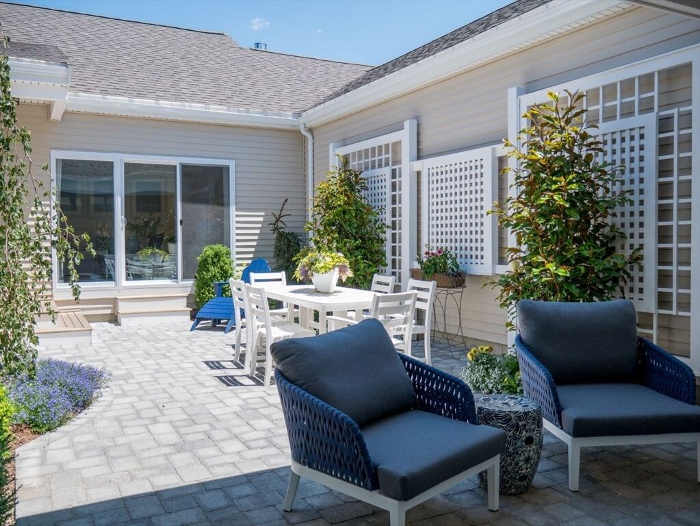 Property Photo:  44 Outlook East 44  MA 02360 