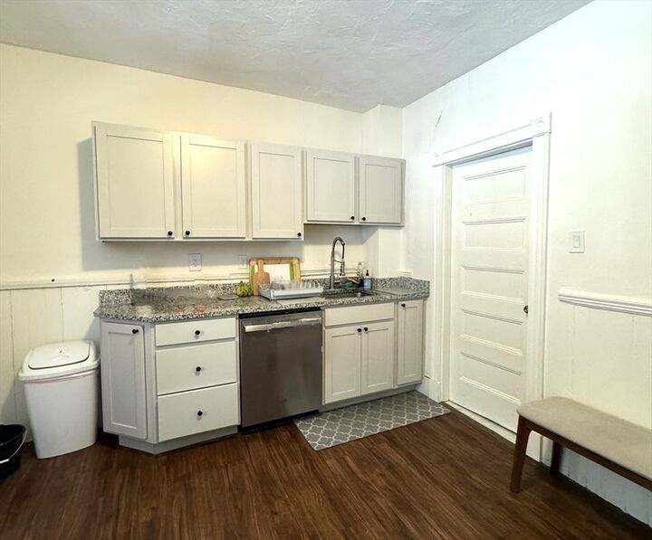 Property Photo: 868 Huntington Ave 2 MA 02115