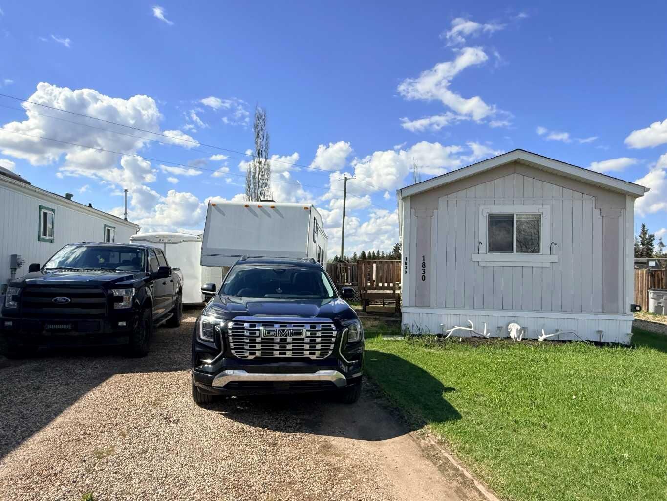 Property Photo: 1830 1A Street Crescent AB T9W 1N4