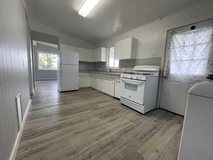 Property Photo: 5308 57 Street 123 AB T9V 2A3
