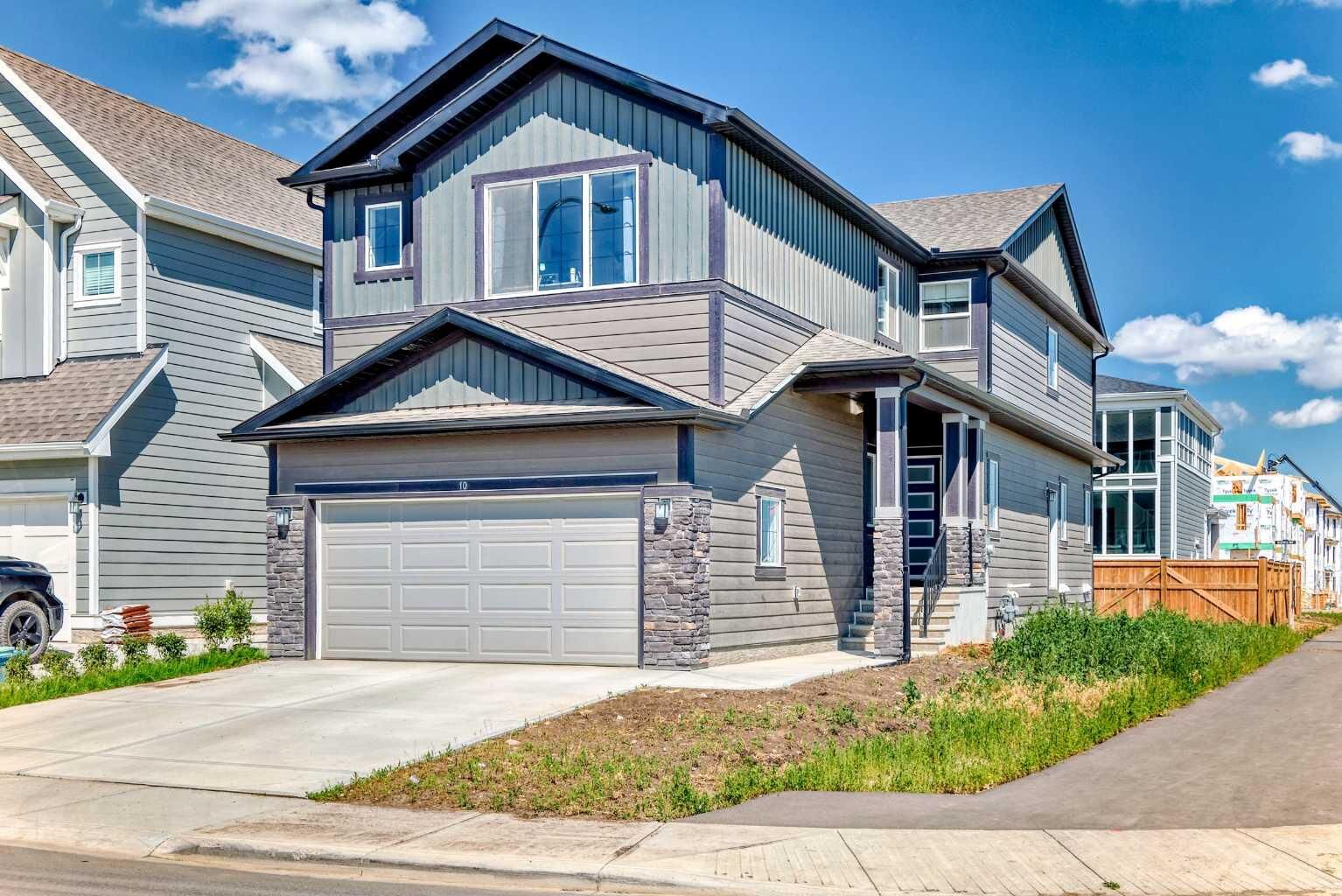 Property Photo: 10 Verity Landing SW AB T2Y 0T1