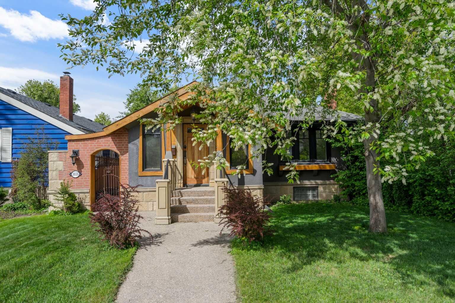 Property Photo: 3035 4 Street SW AB T2S 1X9