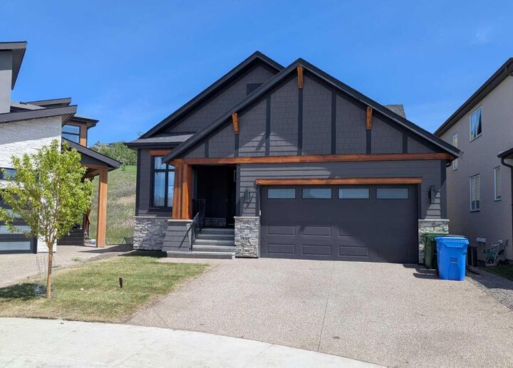 Property Photo:  68 Cranbrook Cape SE  AB T3M 3L5 