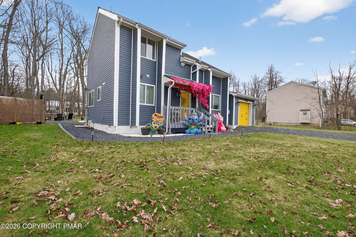 Property Photo:  1070 Seven Nations Drive  PA 18466 
