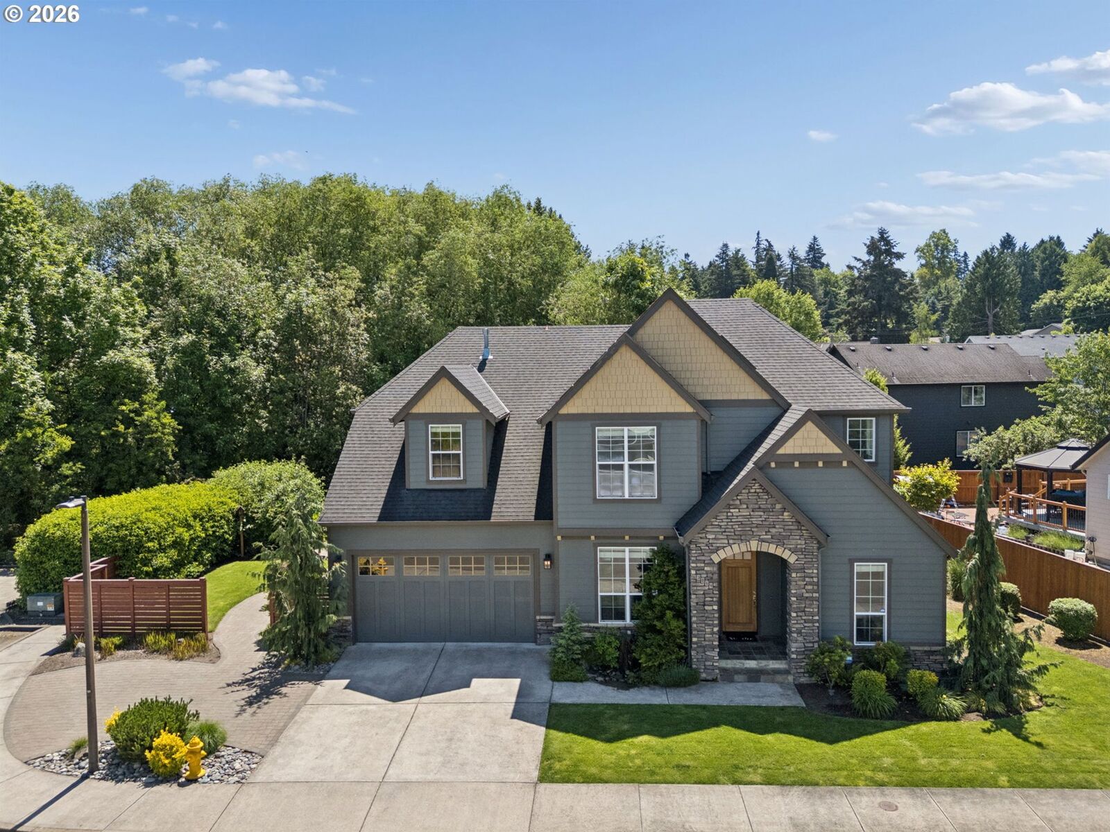 Property Photo: 3864 SE Heron Glen Way OR 97267