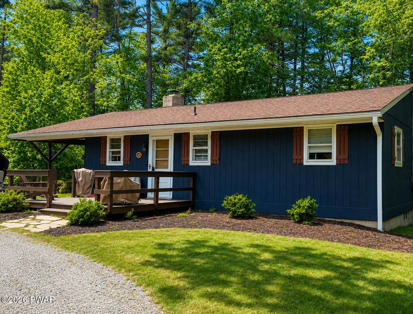 Property Photo:  105 Cottage Road  PA 18464 