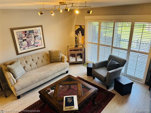 Property Photo:  37021 E Aragona Drive  MI 48036 