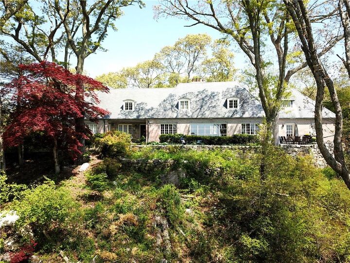 Property Photo: 2625 Comd Oliver Hazard Perry Highway RI 02879
