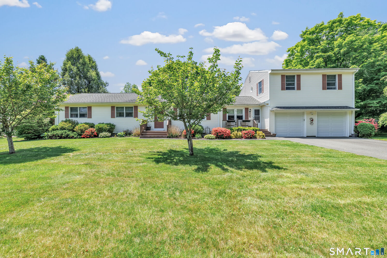 Property Photo:  5B Saxony Drive  CT 06468 