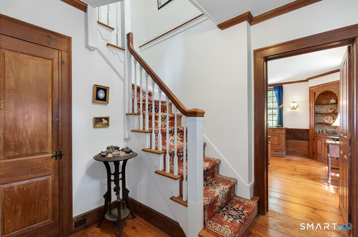Property Photo:  446 Amity Road  CT 06525 