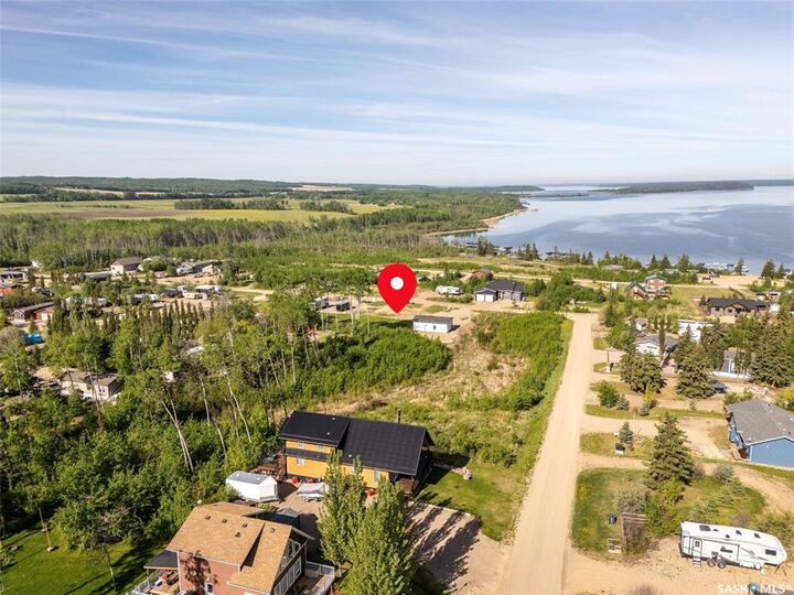 Property Photo:  914 Diamond Willow Drive  SK S0M 1A0 